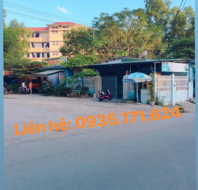Cần chuyển nhượng lô KQH Nguyễn Khoa Chiêm, nơi dân cư sầm uất, gần làng đại học