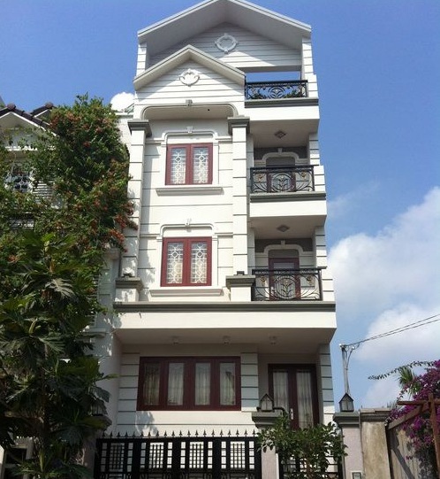 Nhà hẻm Bùi Thị Xuân, DT: 4.2x16m, trệt,2 lầu,sân thượng, giá 6.5 tỷ: