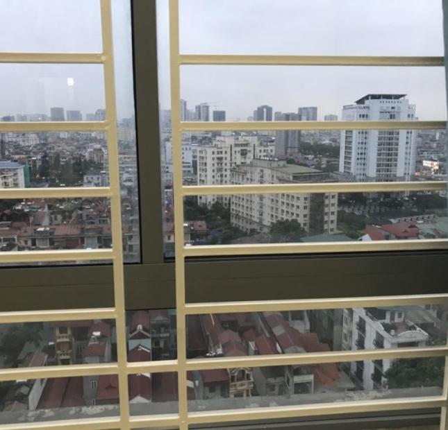 Cho thuê chung cư đường Hoàng Quốc Việt, 95m2, 3PN, giá 8tr/tháng, 0968885753