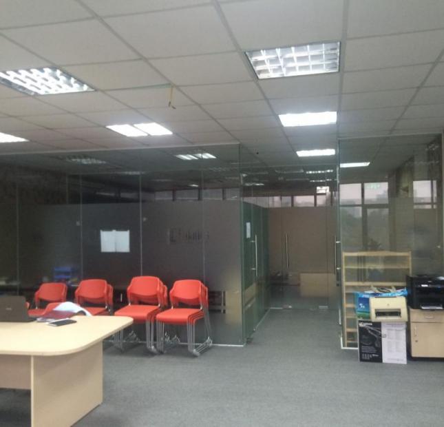 Cần Cho thuê toà văn phòng  CỰC ĐẸP DT 130m MT 12m giá rẻ view cực đẹp