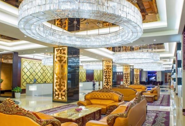 Cần thanh khoản gấp khách sạn 4 Sao, Phố Nguyễn Phong Sắc,DT 180/200m2, 90 tỷ.