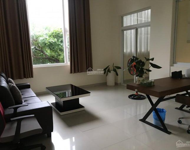 Cho thuê biệt thự Hưng Thái Phú Mỹ Hưng, Q7, 200m2 giá chỉ có 29, 6 triệu/tháng.