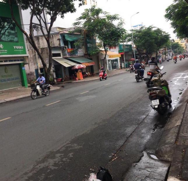 Bán gấp nhà MT đường Bác Ái, trung tâm Bàu Cát của Tân Phú, mua đầu tư sẽ lợi nhuận ngay 2 tỷ, giá bán chỉ 8.6 tỷ