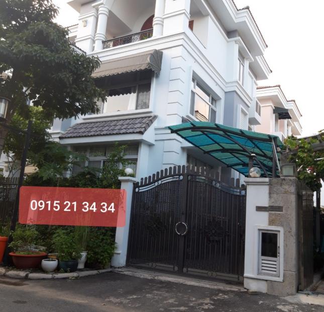 Bán biệt thự Mỹ Văn , DT 308m2, đơn lập, full nội thất cao cấp LH: 0915 21 3434 THANH PHONG.