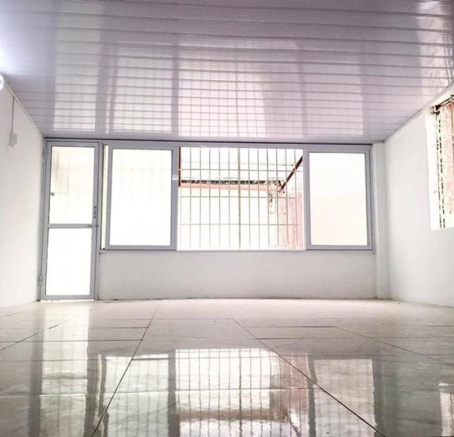 Bán gấp nhà đẹp, ở ngay, phố Tôn Đức Thắng, diện tích 36m2 x 4 tầng, giá 2.46 tỷ. LH: 0984094326