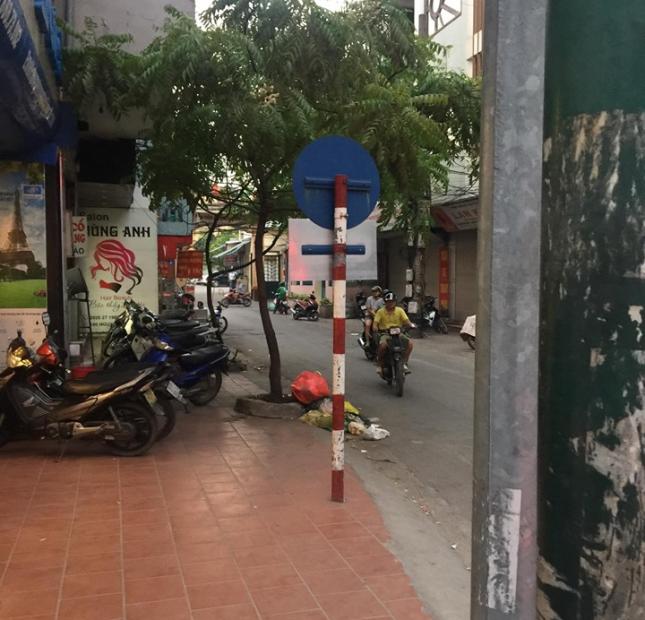 Bán nhà lô góc mặt phố Nguyễn Lương Bằng, bên số chẵn, giá 9,3 tỷ có ngay mặt phố kinh doanh