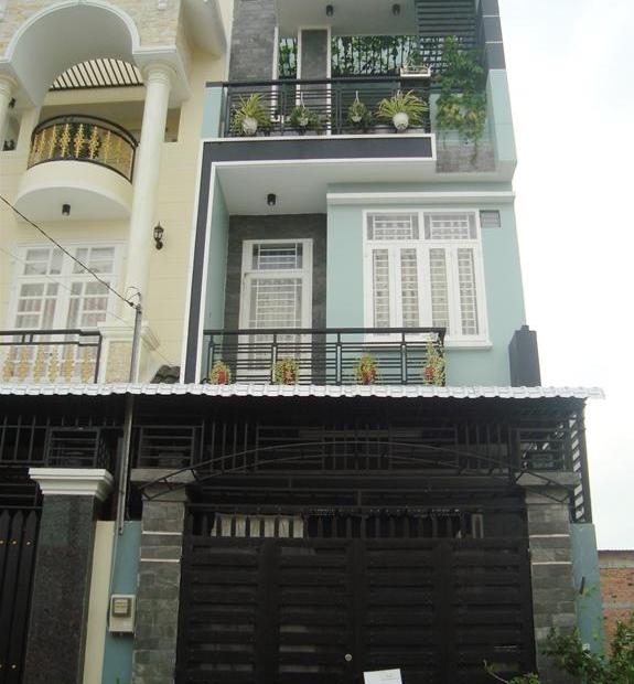 Cho thuê nhà 184 Phan Xích Long, 8x16m, 1 hầm, 1 trệt, 2 lầu, giá 200 tr/th, nhận nhà ngay