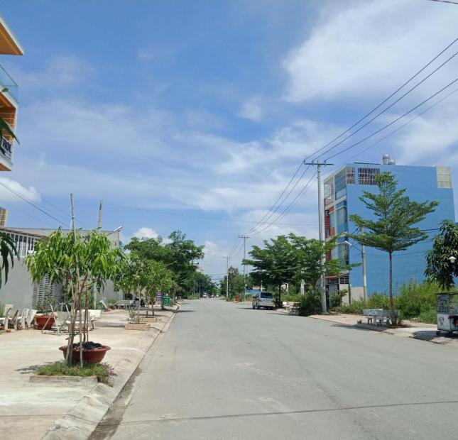 Đất Bán Nhà Bè 5 x 17m, đường 8m , Nguyễn Văn Tạo, Long Thới 