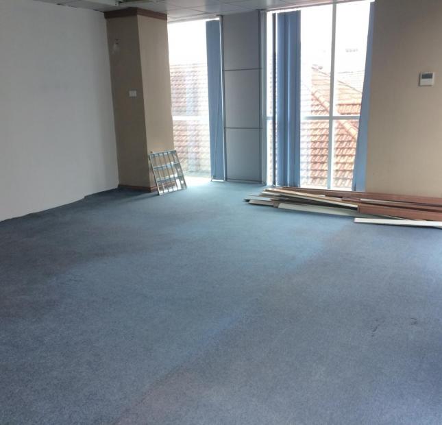 Cho thuê văn phòng 40-100-200m2 giá 13 triệu mặt phố Trần Quốc Toản quận Hoàn Kiếm