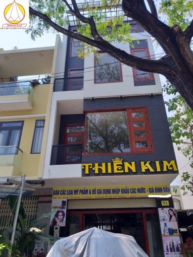 Cho thuê nhà 3 tầng mới,đẹp giá rẻ MT đường Kinh Dương Vương,Đà Nẵng.LH:0905.606.910