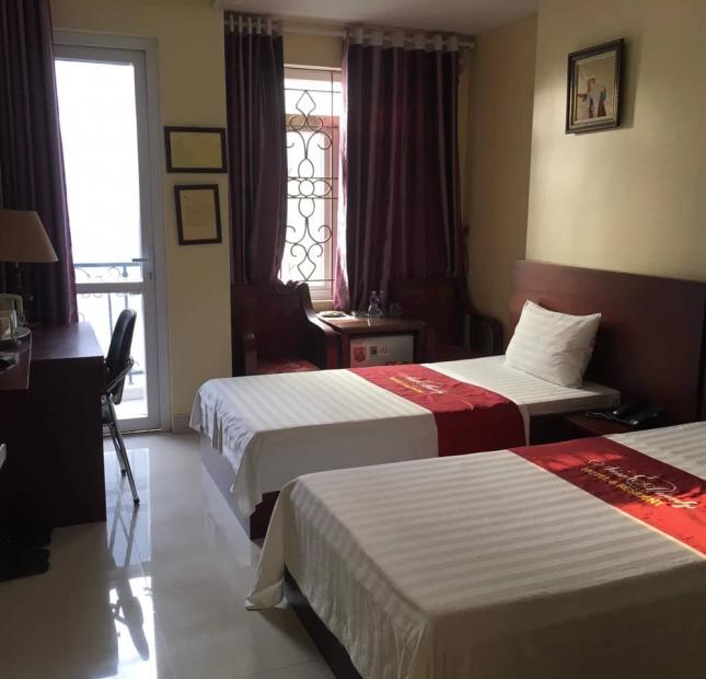 Sang nhượng khách sạn tại Hồ Tùng Mậu với 17 phòng giá thuê 54 triệu/tháng.
