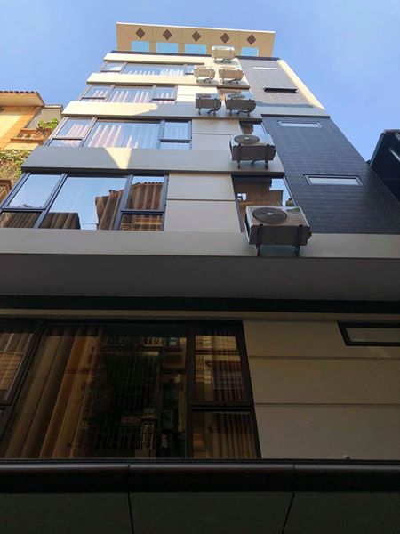 Bán nhà ngõ 26 Đặng Thùy Trâm 7 tầng,DT100,Giá 10.7 tỷ,thang máy,nhà đẹp.