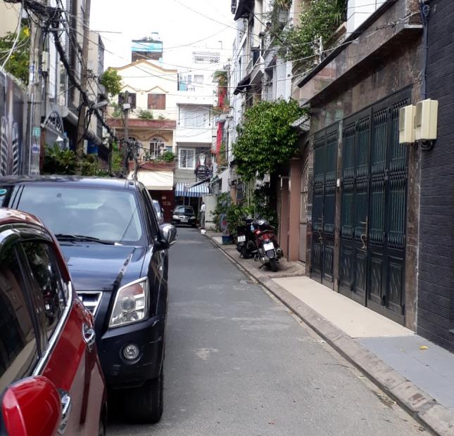 Chủ nhà cần tiền gấp nên bán bán nhà mặt tiền đường Nguyễn Biểu Quận 5 giá siêu rẻ chỉ 12,6 tỉ. 