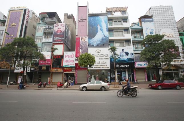 Mặt bằng kinh doanh phố Duy Tân, Q. Cầu Giấy Giá 25tr/th