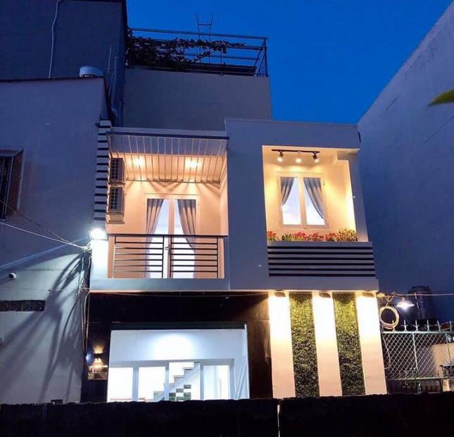 Bán nhanh trong này căn MT Nguyễn Biểu- Nguyễn Trãi (kinh đô thời trang), Giá: 12.5 tỷ.