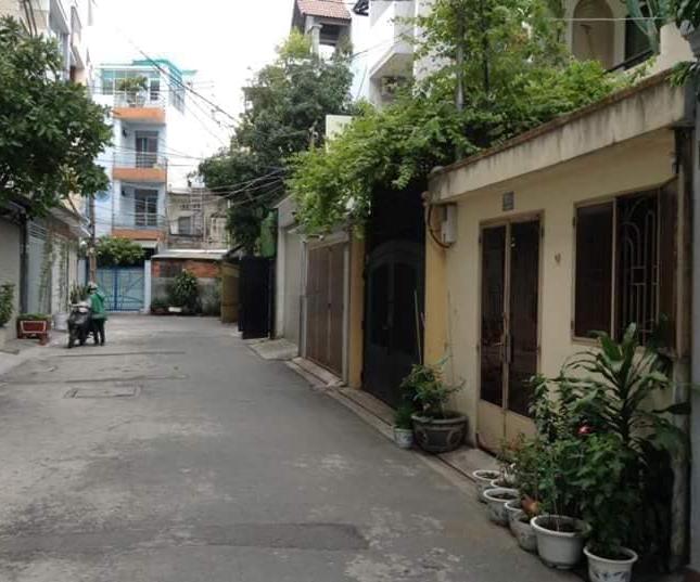 Nhà Phan Đăng Lưu, có gara oto, 4x20, 80m2, giá 12 tỷ.