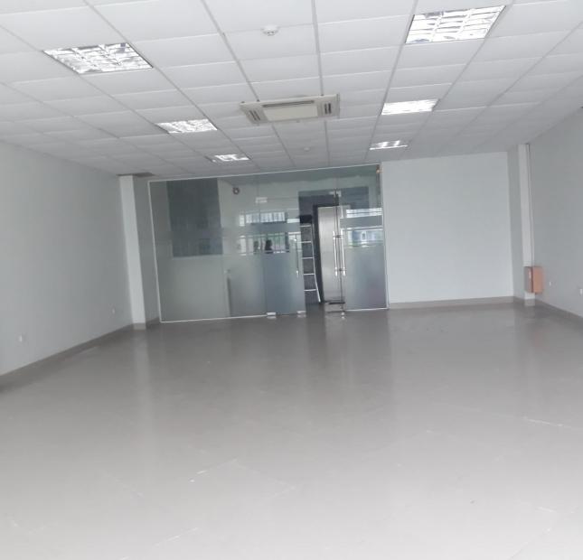 Cho thuê văn phòng toà HL  building phố Duy Tân, 110M2,170M2 giá 230000 VNĐ/m2/th.