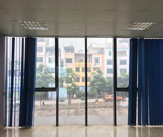 Chính chủ cho thuê gấp văn phòng cần tiền cho con đi du học MỸ mặt phố Thanh Xuân