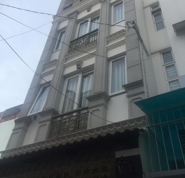 Cần bán nhà hẻm Nguyễn Trãi Q.1, 4.2x10m, 8.6 tỷ (TL). 1 trệt 3 lầu