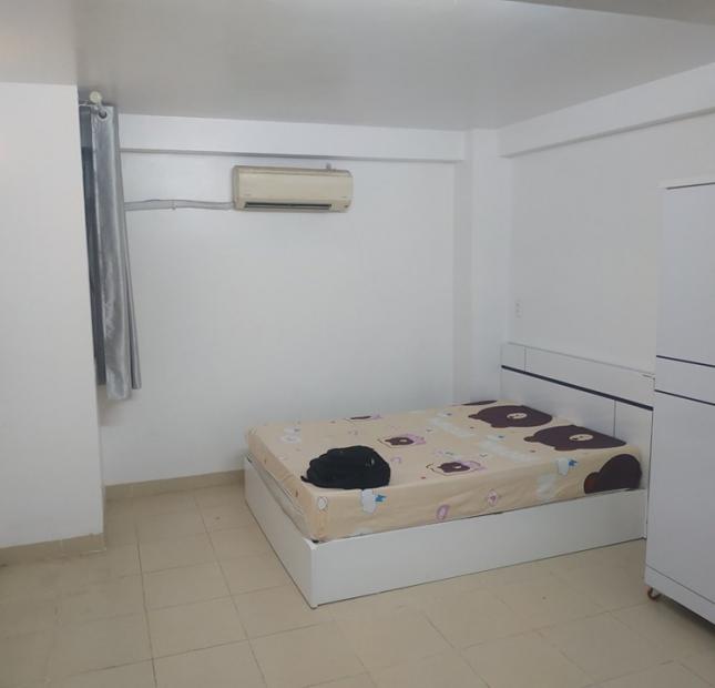 Bán gấp nhà MT Kinh doanh Cao Đạt (ngay cao ốc Phúc Thịnh),Giá chỉ: 8.5 tỷ