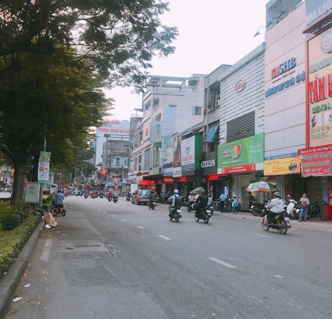 Bán nhà mặt tiền Trần Tuấn Khải - Nghĩa Thục, Q. 5, DT: 4*18m, 4 tầng. 