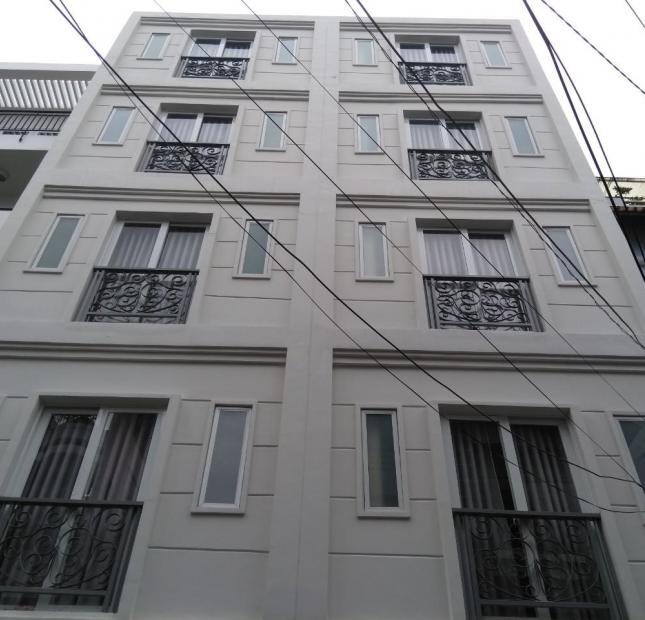 Bán gấp căn nhà chính chủ đường Hoàng Diệu P10 Phú Nhuận, giá rẻ hơn thị trường 3 tỉ