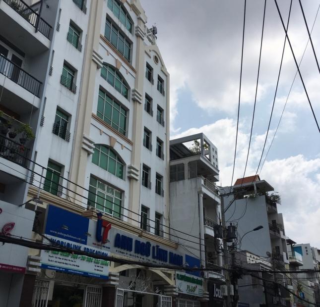 Cho huê căn hộ dịch vụ,hẻm xe hơi đường Nguyễn Thái Bình Q1,8.3x25m