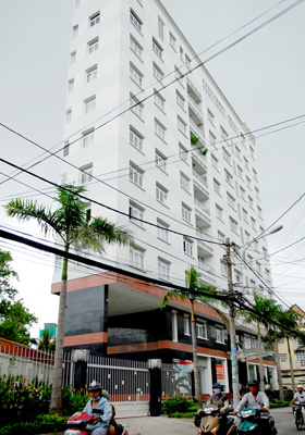Cho thuê căn hộ chung cư Thiên Nam, P14, Q10, DT 93m2, 3PN, 2WC, có một số nội thất