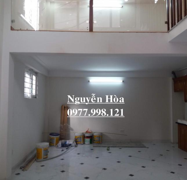 BÁN NHÀ NGỌC HỒI, DT 37M*5 TẦNG, THOÁNG 2 MẶT, ÔTÔ VÀO NHÀ, GIÁ 2.4 TỶ, Lh 0977.998.121