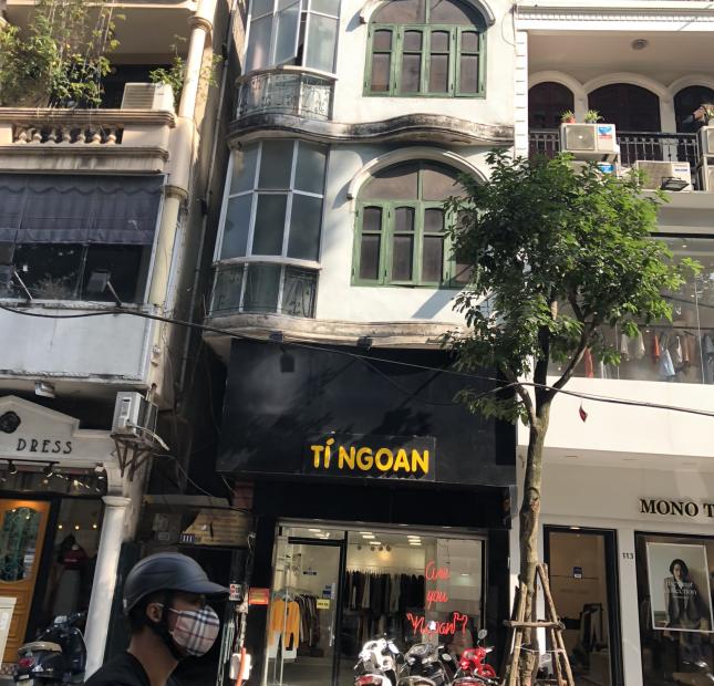 Cho thuê nhà MP Trần Duy Hưng, DT 120m2 x 2 tầng, mặt tiền 7m. Vị trí đẹp kinh doanh phù hợp.