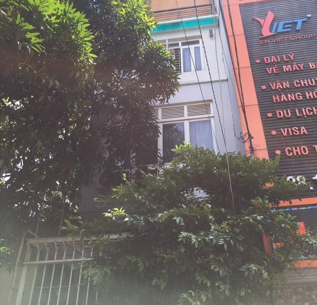 Bán nhà chính chủ mặt tiền vip khu sân bay Tân Sơn Nhất, 5 tầng mới, giá cực tốt