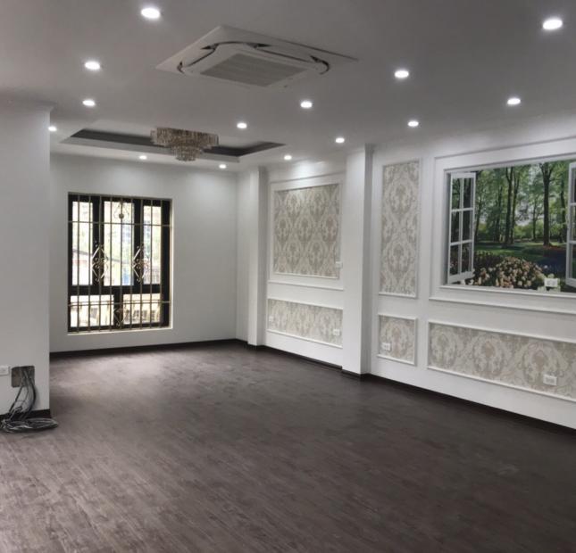 Cho thuê tầng 1,2 nhà mặt ngõ 63 Lương Yên, tổng dt 120m2 sàn, phù hợp nhiều loại hình kinh doanh