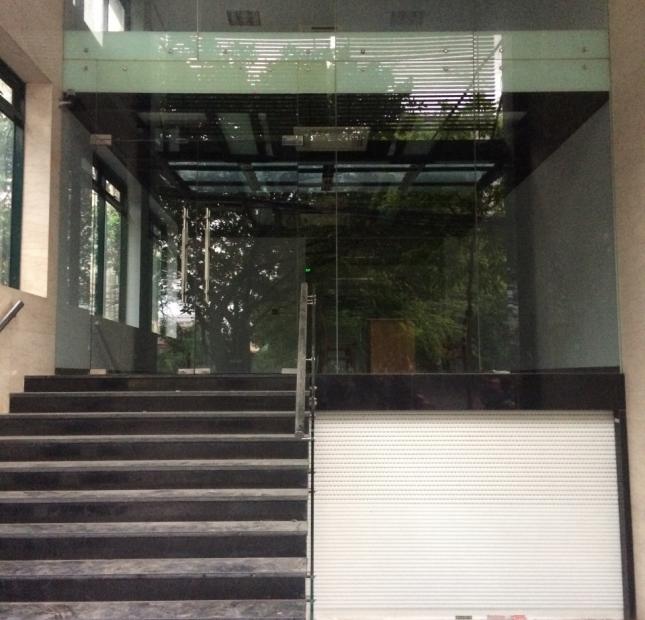 Cho thuê văn phòng đẹp diện tích 80m2 giá 24tr tại mặt phố Chùa Láng