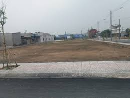 Bán đất tặng villa khu vực gần sân bay phường 2 Tân Bình chỉ 153tr/m2, DTCN 220m2