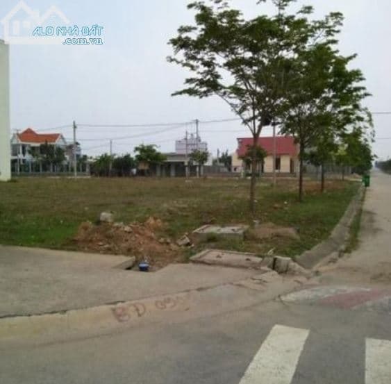 Chính chủ bán gấp đất Huỳnh Văn Bánh , Phú Nhuận, giá 5,6 tỷ 90m2