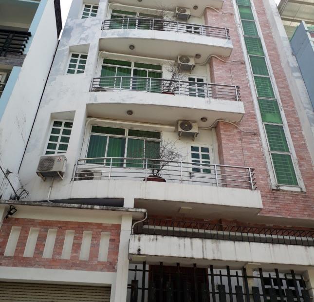 Bán gấp nhà mặt tiền Trần Bình Trọng, Q5, đối diện Auchan, DT 5x22m, 4 lầu Ngay đoạn đẹp