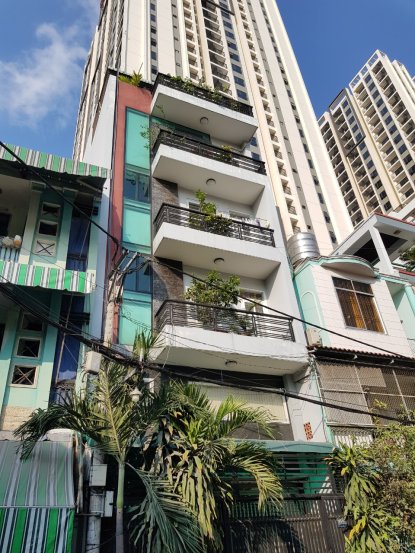 (Siêu phẩm) - Bán nhà hẻm 4m Trần Bình Trọng, Q. 5, DT: 4 x 20m, 1 lầu, giá bán chỉ 8 tỷ 5 có TL
