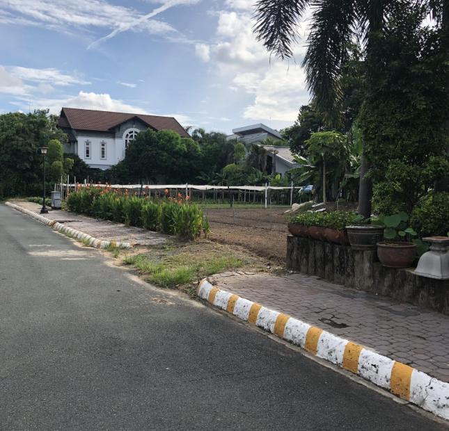 Bán nhà biệt thự tại Phường Lái Thiêu, Thuận An,  Bình Dương diện tích 330m2  giá 5.9 Tỷ