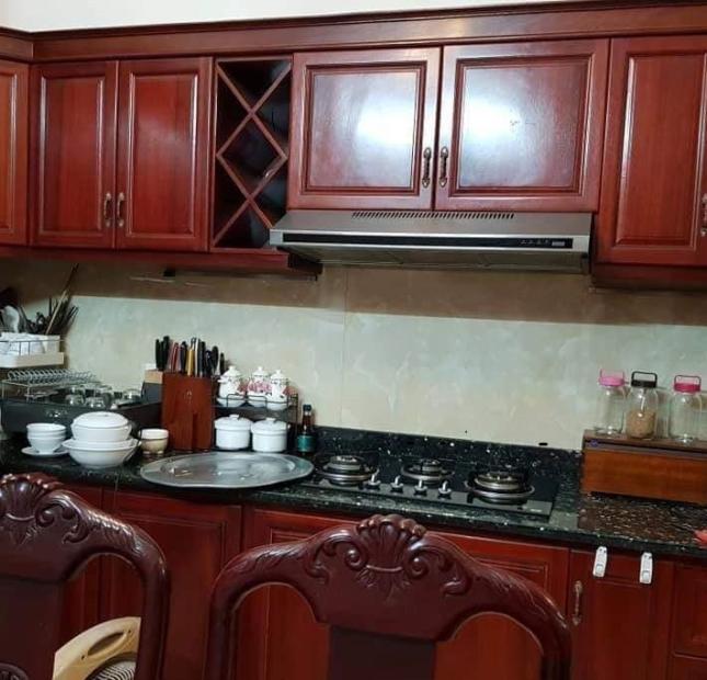 BÁN NHÀ HOÀNG QUỐC VIỆT, LÔ GÓC CỰC THOÁNG, VÀI BƯỚC RA PHỐ 50M2, 4.65 TỶ