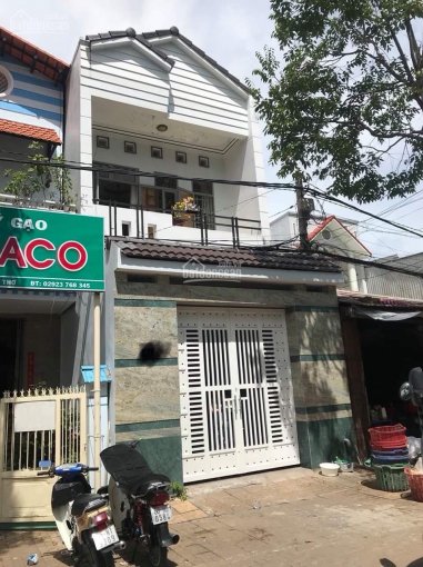 Bán nhà mới 1 lầu, mặt tiền đường Trần Việt Châu, thuận lợi kinh doanh. Giá rẽ . Sổ hồng , hoàn công