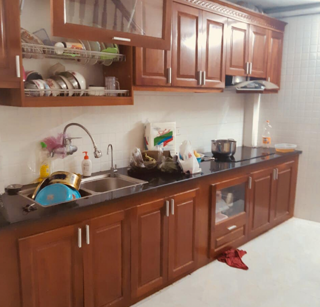 Bán gấp nhà đẹp, ở ngay phố Kim Giang, dt 38m x 4t, giá 2.5 tỷ. LH 0984094326