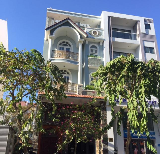 Đang cần cho thuê gấp nhà phố khu Hưng Phước, Phú Mỹ Hưng 5 tầng 7 PN