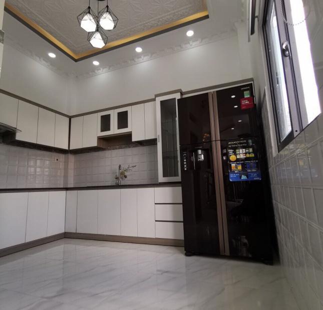 Cho thuê gấp căn hộ Cảnh Viên 3, Phú Mỹ Hưng, Q7, DT: 120m2, 3PN, giá: 18tr/th. LH: 0906.385.299  (em hà )