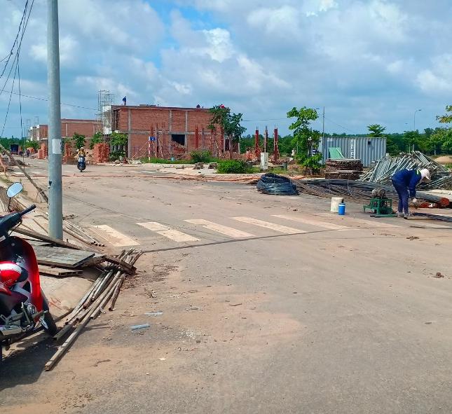 Bán đất đường Tôn Đức Thắng Thị Trấn Hiệp Phước, Nhơn Trạch đường 30m giá 1.43 tỷ