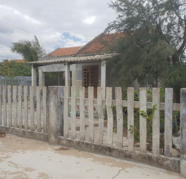 Gia đình xuất ngoại cần bán gấp lô đất ngay bãi tắm Phú Thọ 1 huyện Đông Hòa