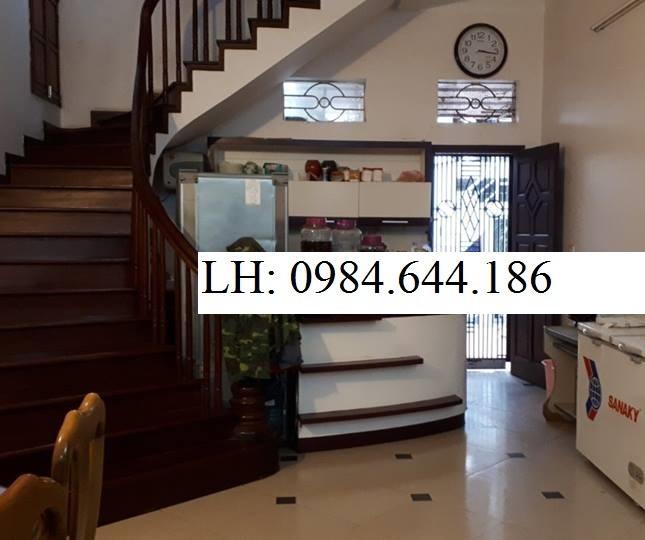 Bán nhà siêu đẹp kinh doanh đỉnh, quận Hà Đông. 85m, giá 7.1 tỷ. LH 0984644186.