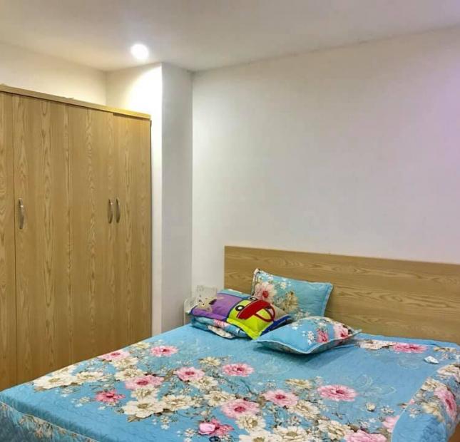 Bán nhà Cầu Giấy, Khu PL Duy Tân, căn góc, oto vào 12.8 tỷ, 57m2