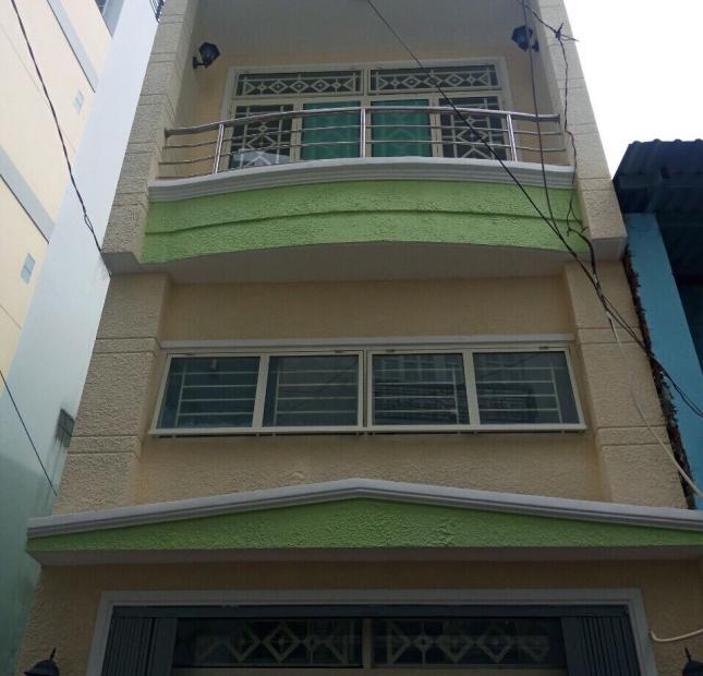 Cần bán gấp căn nhà HXH Huỳnh Văn Bánh,Phường 11,Phú Nhuận.