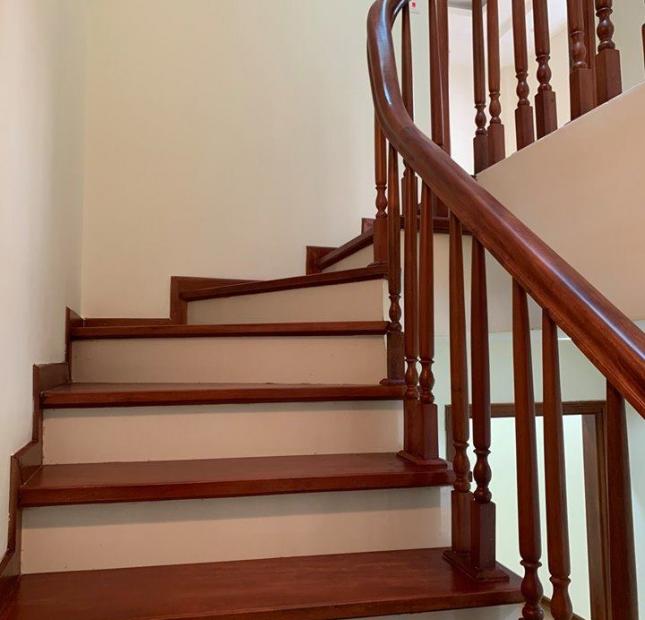 Nhà thổ cư cần bán tại Yên Hòa Hà Đông 4 tầng4 ngủ giá 1.22 tỷ 38 m2