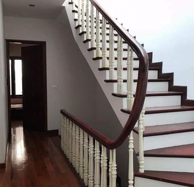 Bán nhà Trần Khát Chân 50m2, 5 tầng, giá chỉ 3.8 tỷ 